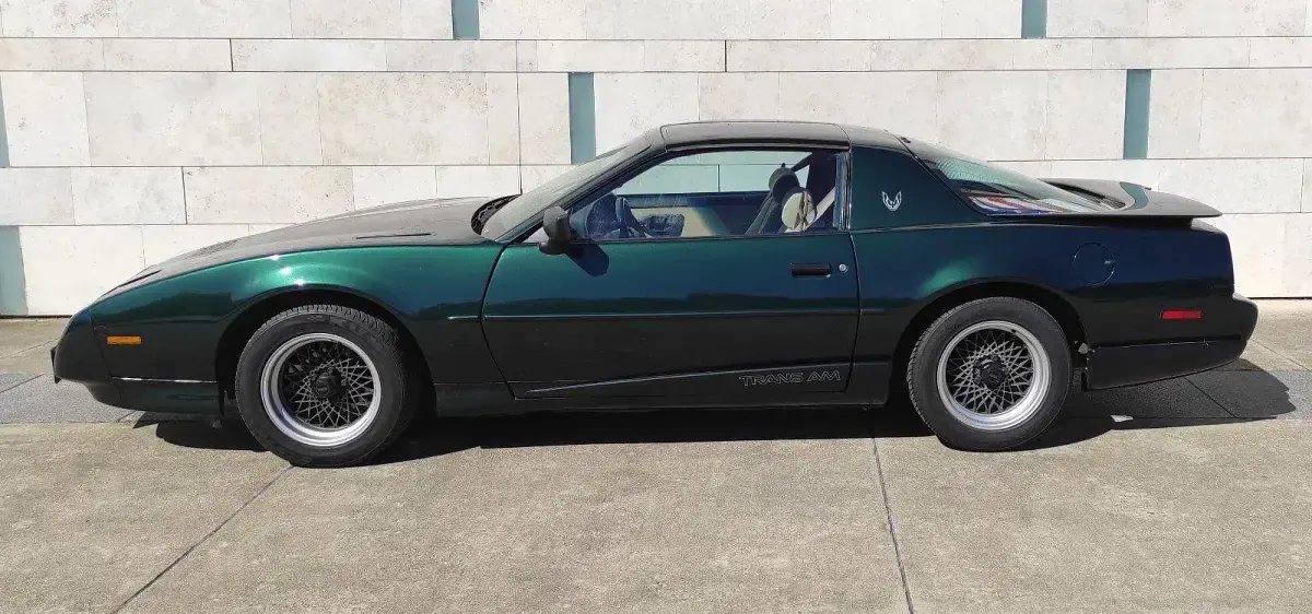 Gebraucht Pontiac Firebird 209 PS (153 kW) 1991 Grün Coupé