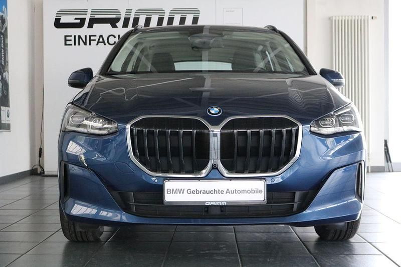 Gebraucht BMW 225 245 PS (180 kW) 2023 Phytonicblau metallic Van / Kleinbus