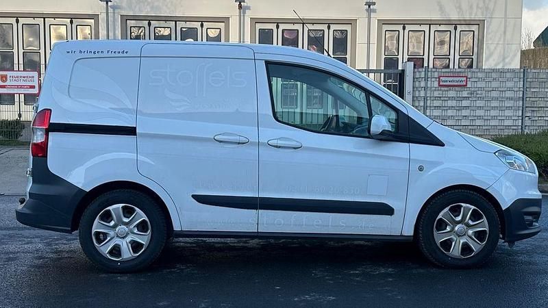 Gebraucht Ford Transit 101 PS (74 kW) 2017 Weiß Limousine