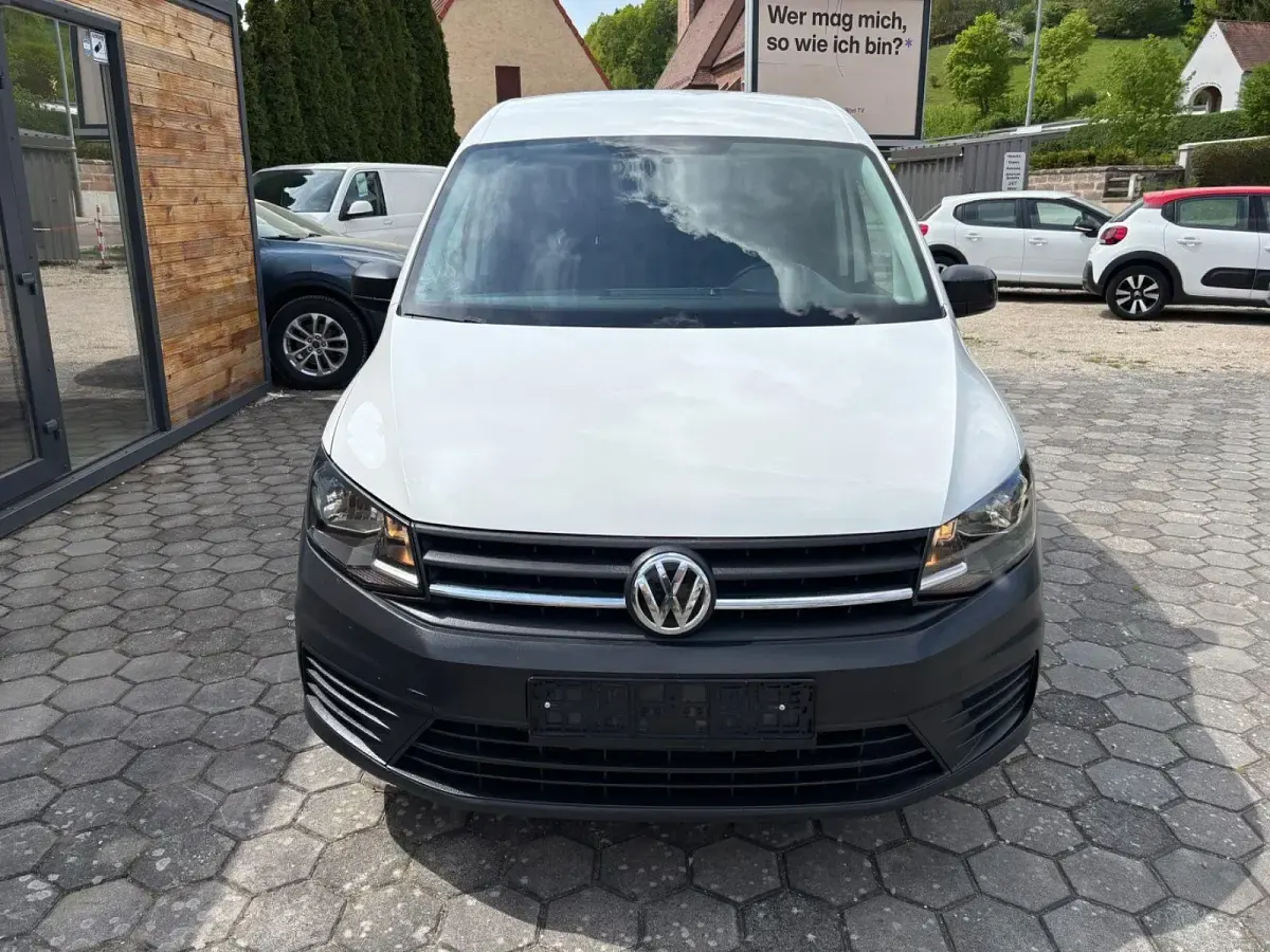 Gebraucht VW Caddy 102 PS (75 kW) 2019 Weiß Van / Kleinbus