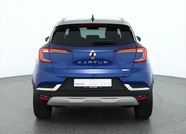 Gebraucht Renault Captur Intens 158 PS (116 kW) 2021 Blau SUV
