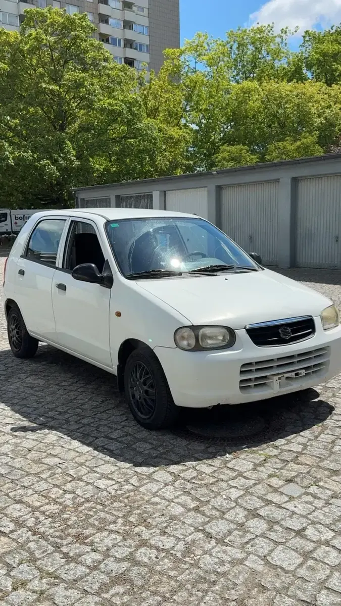 Occasion Suzuki Alto 56 ch (41 kW) 2005 Blanc Citadine