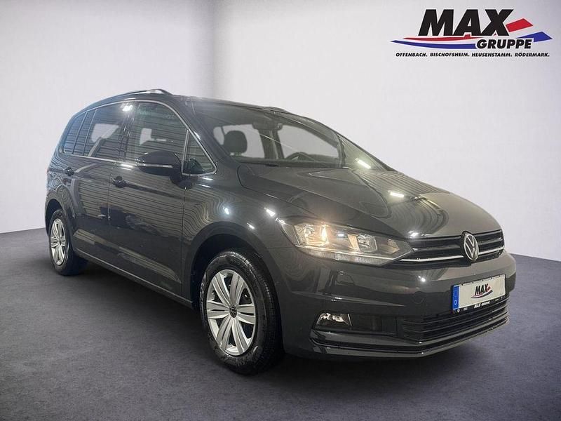 Neu VW Touran 150 PS (110 kW) 2026 Grau Van / Kleinbus