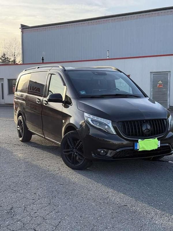 Gebraucht Mercedes Vito 190 PS (139 kW) 2019 Van
