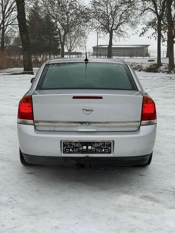 Gebraucht Opel Vectra Comfort 122 PS (89 kW) 2003 Silber Limousine