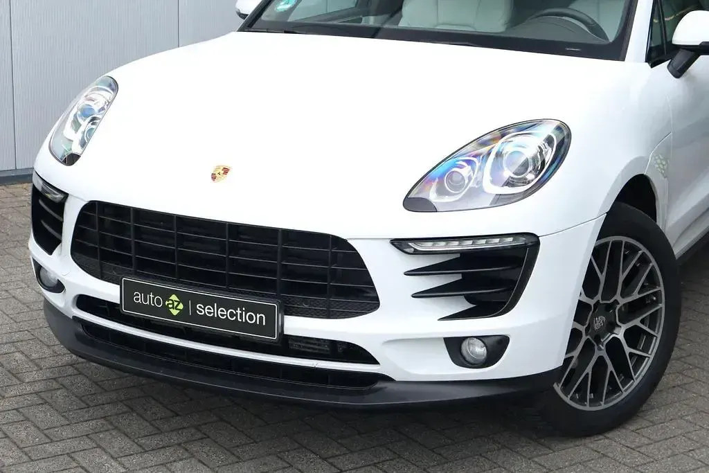 Gebraucht Porsche Macan 252 PS (185 kW) 2017 Weiß SUV