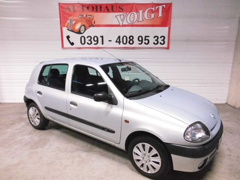 Gebraucht Renault Clio II 75 PS (55 kW) 2000 Silber Limousine