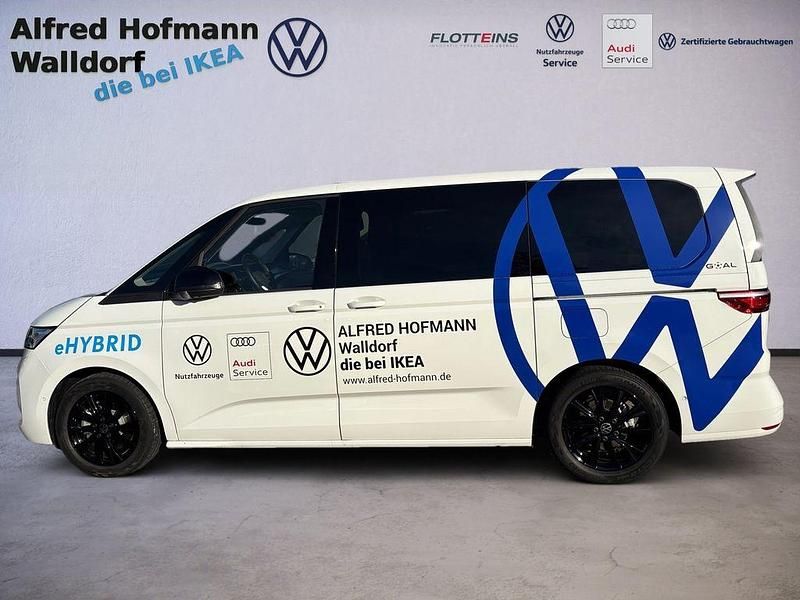 Gebraucht VW Multivan 177 PS (130 kW) 2025 Candyweiß Van