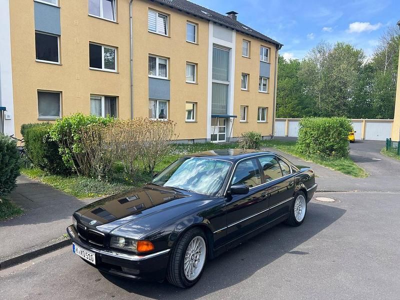 Gebraucht BMW 740 286 PS (210 kW) 1995 Schwarz Limousine