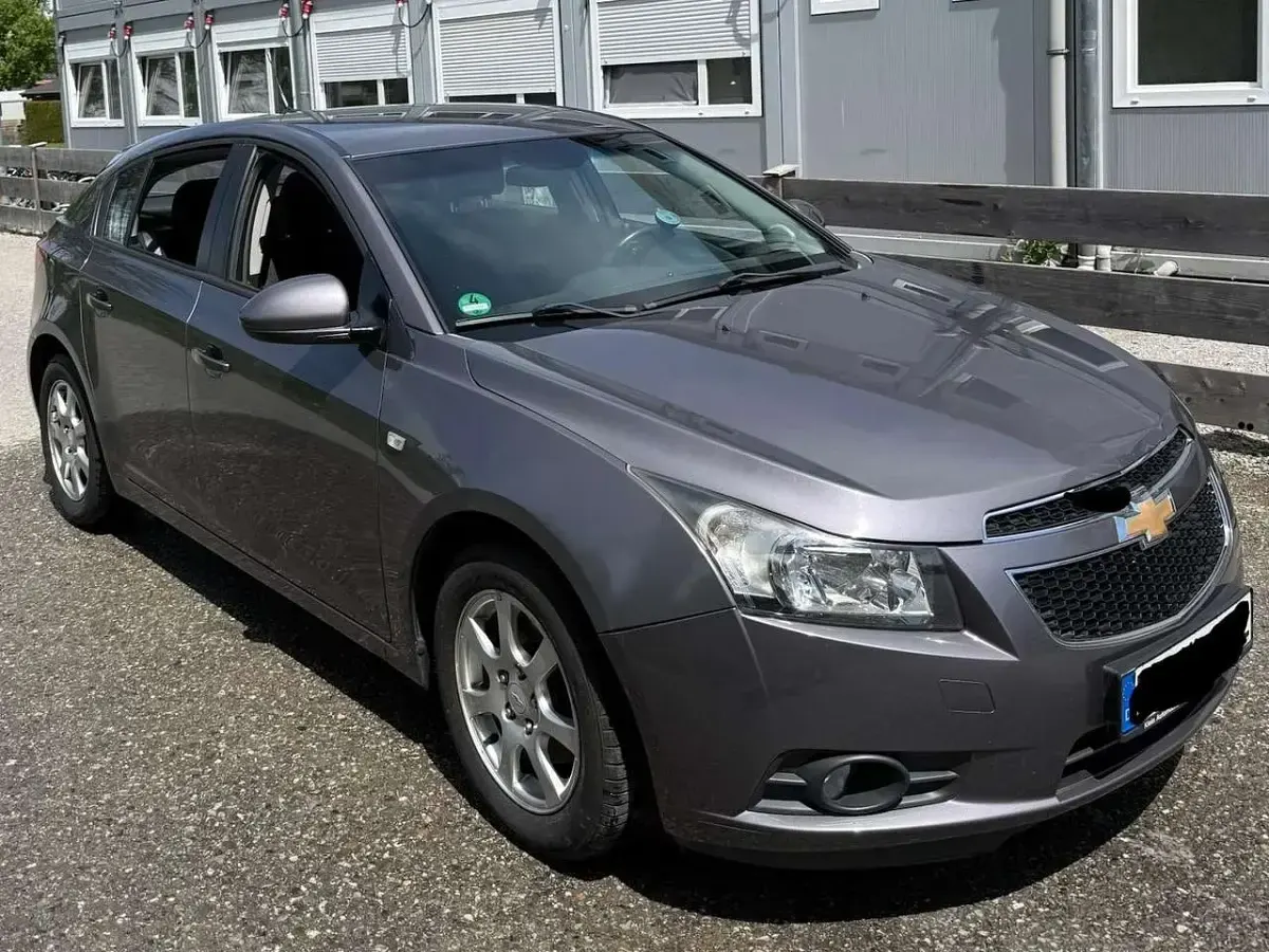 Gebraucht Chevrolet Cruze LTZ 163 PS (119 kW) 2012 Limousine