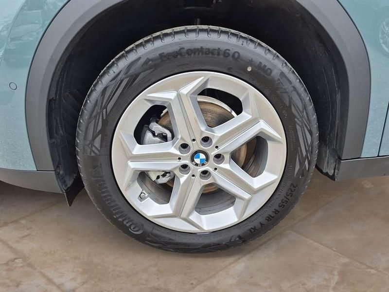 Gebraucht BMW X2 163 PS (119 kW) 2025 Cape york green metallic SUV