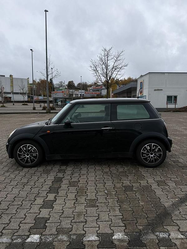 Schwarz Gebraucht 2004 Mini Cooper Kleinwagen | 1.600 € (Fairer Preis) - Bild 1/4