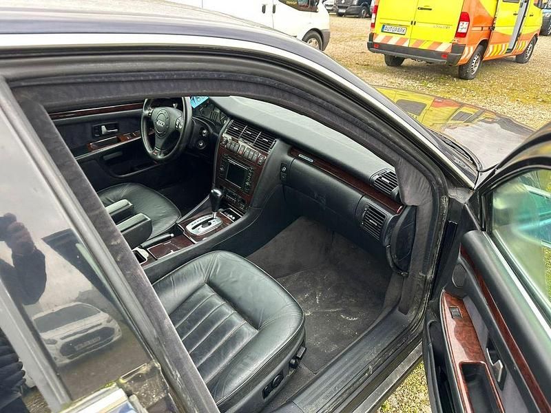 Gebraucht Audi S8 Sport 360 PS (264 kW) 2000 Blau Limousine