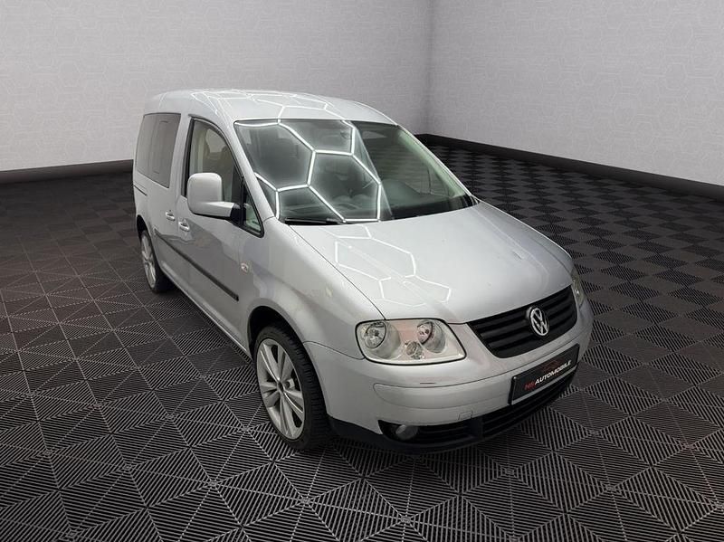 Gebraucht VW Caddy Style 102 PS (75 kW) 2009 Silber Van / Kleinbus