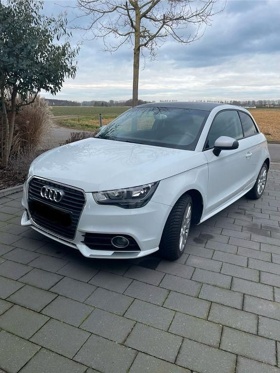 Gebraucht Audi A1 Ambition 122 PS (89 kW) 2013 Weiß Kleinwagen