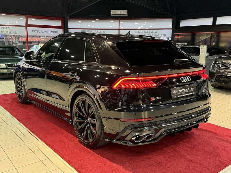 Gebraucht Audi SQ8 435 PS (319 kW) 2020 Orcaschwarz metallic SUV