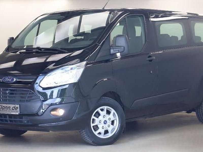Gebraucht Ford Transit Custom 125 PS (91 kW) 2014 Schwarz Van / Kleinbus