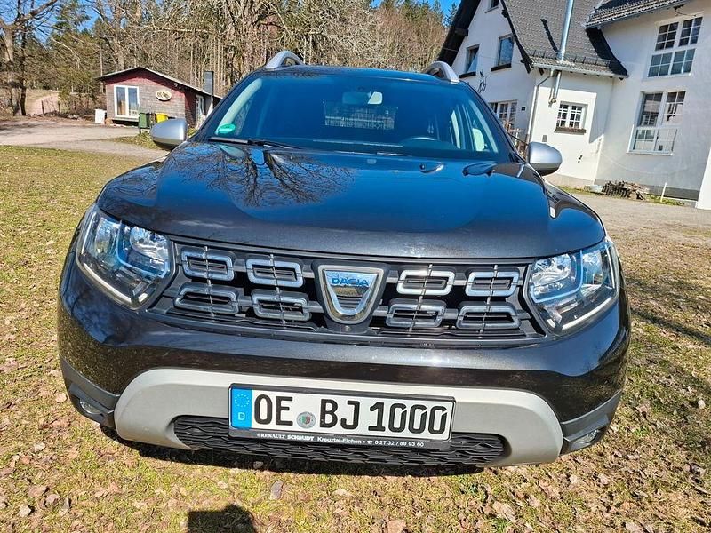 Gebraucht Dacia Duster Comfort 125 PS (91 kW) 2018 Schwarz SUV