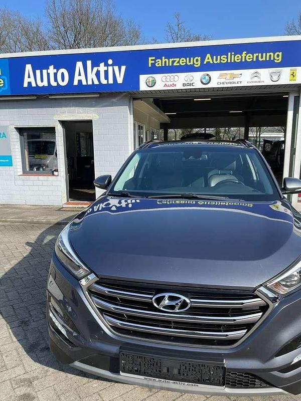 Gebraucht Hyundai Tucson Trend 177 PS (130 kW) 2018 Grau SUV