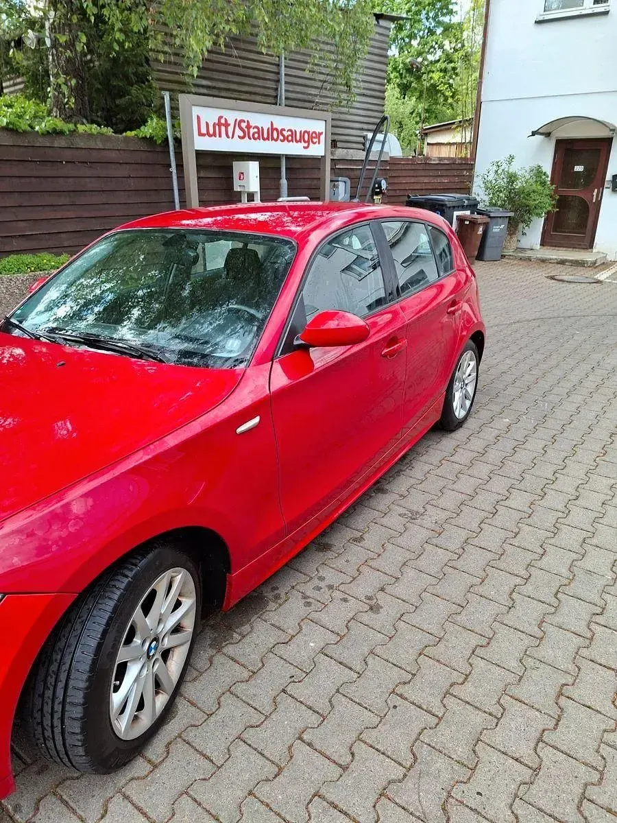 Gebraucht BMW 116 116 PS (85 kW) 2005 Rot Kleinwagen