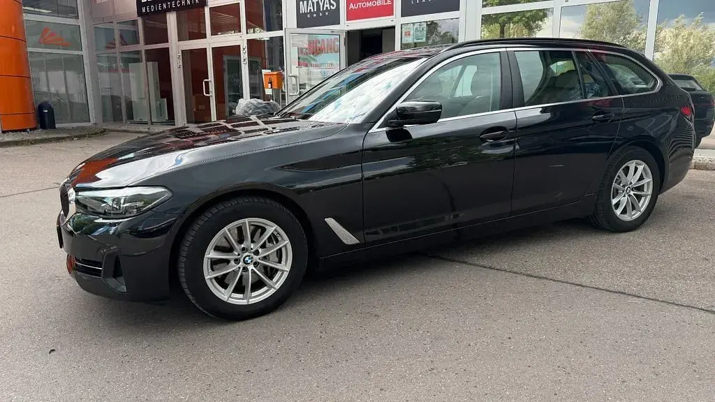 Gebraucht BMW 530 286 PS (210 kW) 2022 Schwarz Limousine