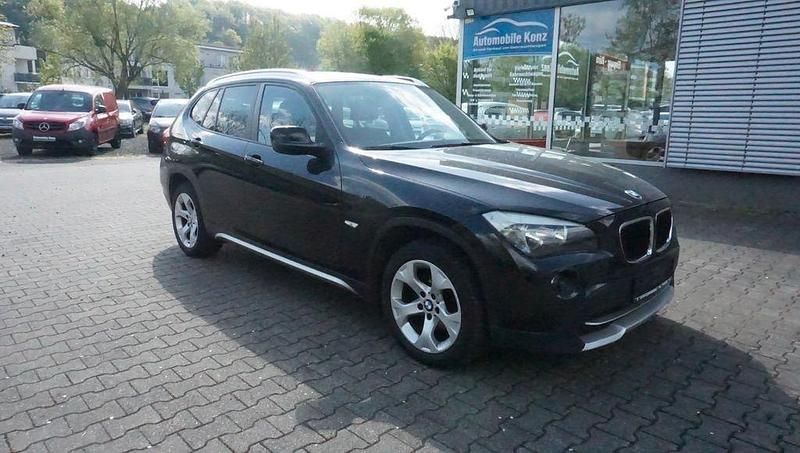 Gebraucht BMW X1 Sport Line 177 PS (130 kW) 2011 Schwarz SUV