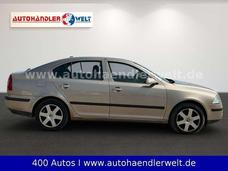 Gebraucht Skoda Octavia Elegance 105 PS (77 kW) 2005 Beige Limousine