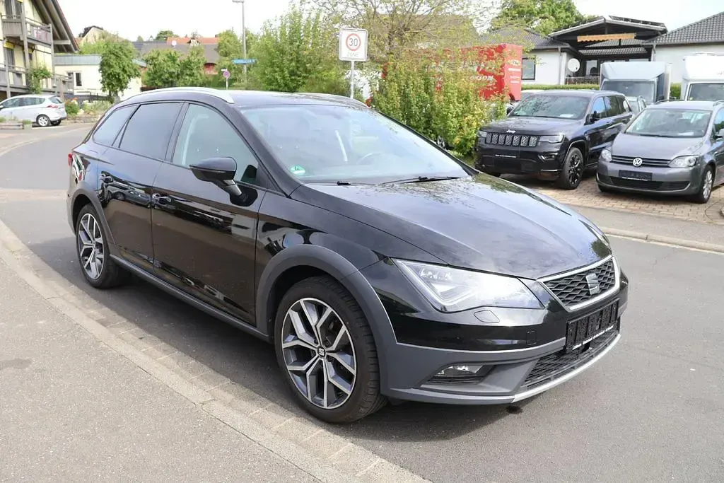 Gebraucht Seat Leon X-Perience 4Drive 150 PS (110 kW) 2017 Schwarz Kombi