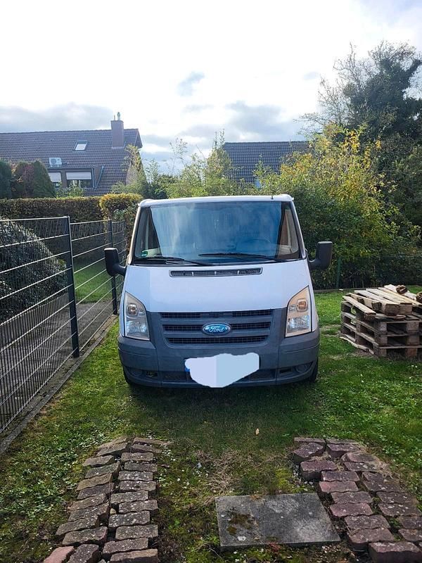 Gebraucht Ford Transit 85 PS (62 kW) 2010 Weiß Van / Kleinbus