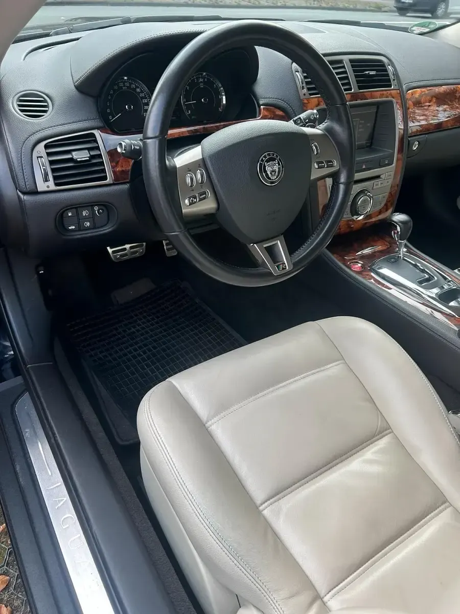 Gebraucht Jaguar XKR 416 PS (305 kW) 2008 Schwarz Coupé