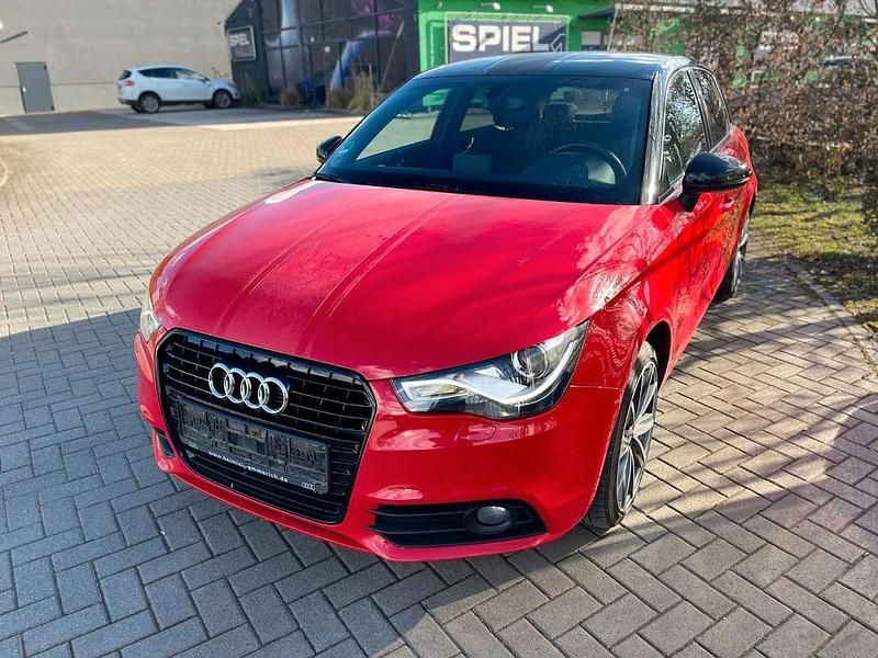 Gebraucht Audi A1 Sportback Ambition 122 PS (89 kW) 2012 Rot Kleinwagen
