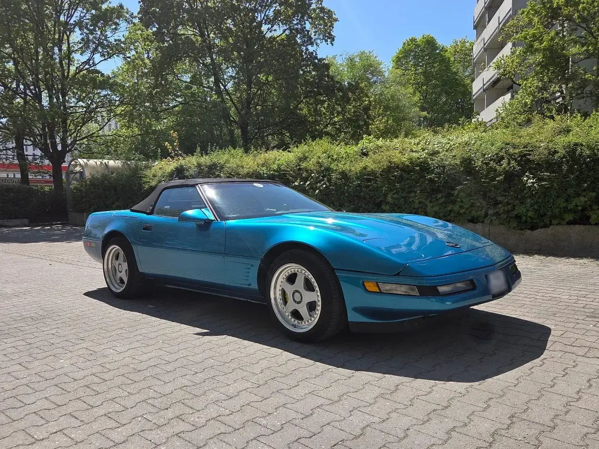 Second-hand Corvette C4 305 CP (224 kW) 1995 Albastru Cabrio