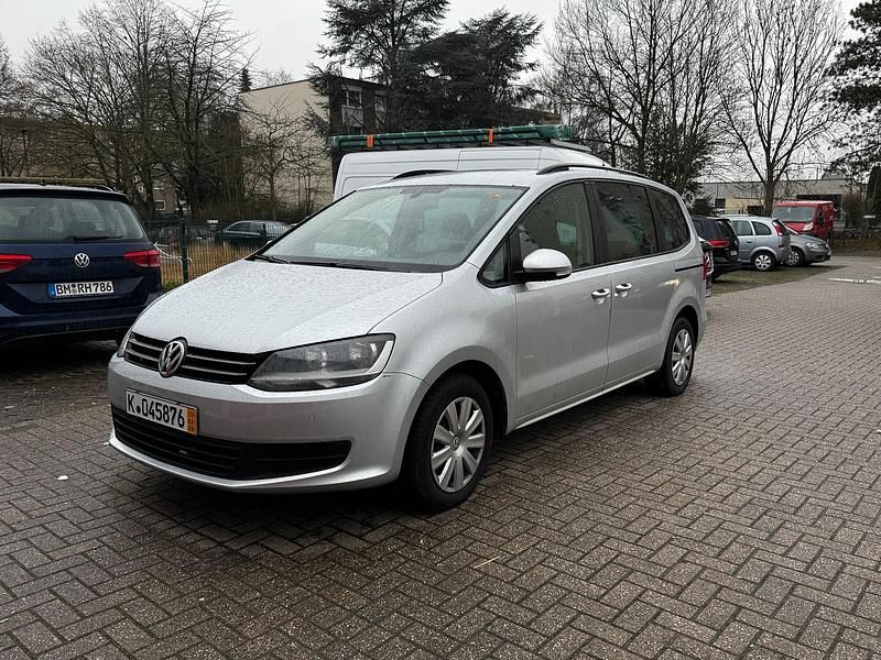 Gebraucht VW Sharan 143 PS (105 kW) 2013 Silber Van / Kleinbus