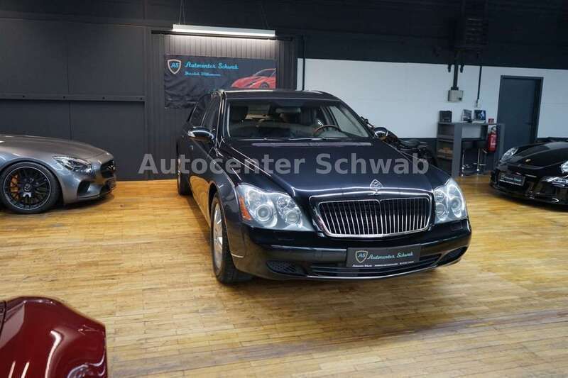 Schwarz/grau Gebraucht 2007 Maybach 62 Limousine | 139.990 € - Bild 1/4