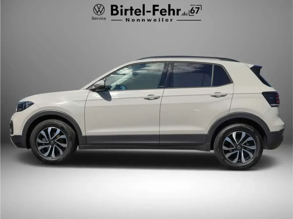 Gebraucht VW T-Cross Active 110 PS (80 kW) 2023 Grau SUV