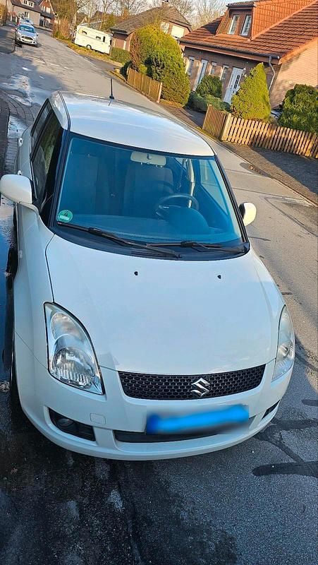 Gebraucht Suzuki Swift 92 PS (67 kW) 2009 Weiß Kleinwagen