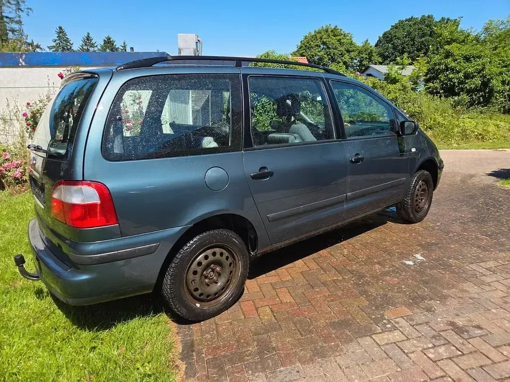 Gebraucht Ford Galaxy 145 PS (106 kW) 2003 Van / Kleinbus