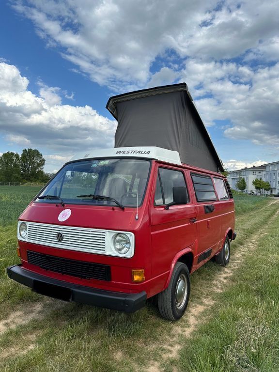 Rot Gebraucht 1988 VW T3 Van | 6.700 € - Bild 1/4