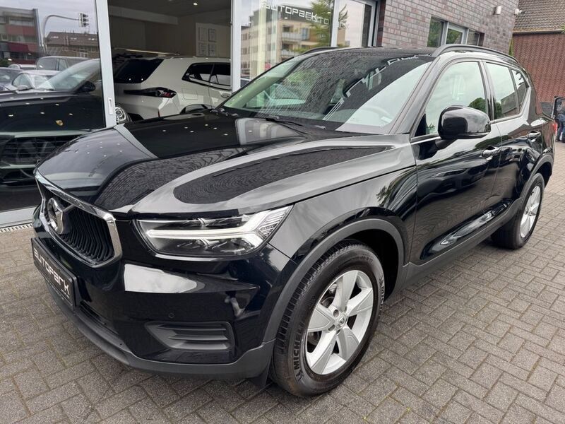 Schwarz Gebraucht 2019 Volvo XC40 SUV | 15.470 € - Bild 1/4