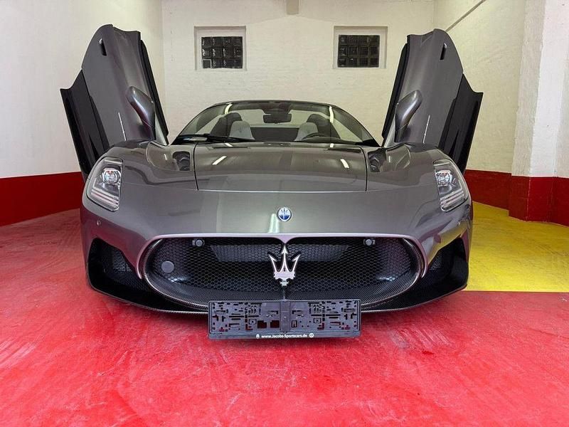 Gebraucht Maserati MC20 630 PS (463 kW) 2023 Grau Cabrio