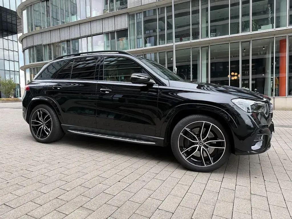 Gebraucht Mercedes GLE450 AMG AMG 367 PS (269 kW) 2024 Schwarz SUV