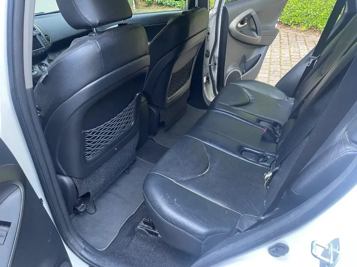 Gebraucht Toyota RAV4 150 PS (110 kW) 2012 Weiß SUV