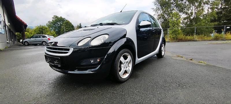 Schwarz Gebraucht 2004 Smart ForFour Kleinwagen | 650 € (Guter Preis) - Bild 1/4