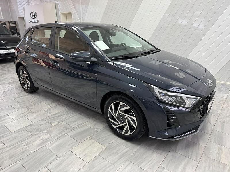 Neu Hyundai i20 Trend 90 PS (66 kW) 2026 Grau Limousine