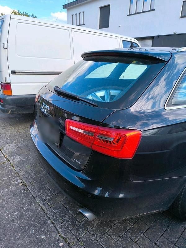 Gebraucht Audi A6 245 PS (180 kW) 2014 Schwarz Kombi