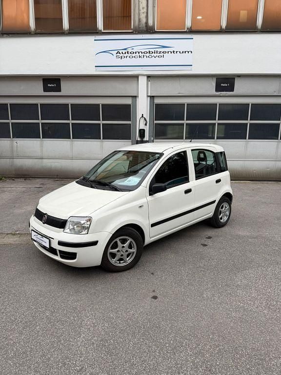Weiß Gebraucht 2009 Fiat Panda Kleinwagen | 2.650 € (Fairer Preis) - Bild 1/4