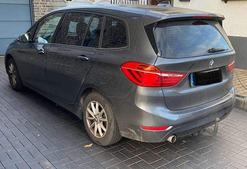 Gebraucht BMW 218 Gran Tourer 150 PS (110 kW) 2018 Grau Van / Kleinbus
