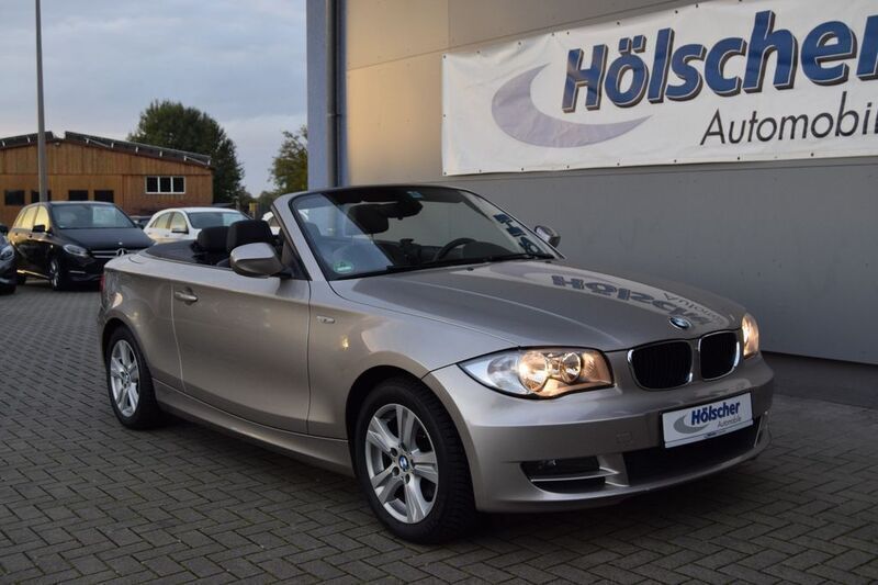 Kaschmirsilber metallic Gebraucht 2009 BMW 118 Cabriolet Sport Line Cabrio | 12.950 € (Teuer) - Bild 1/4