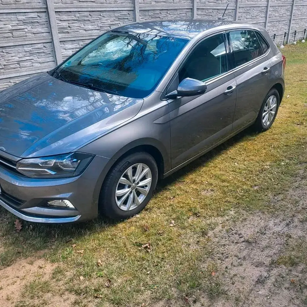Gebraucht VW Polo Highline 95 PS (69 kW) 2018 Grau Kleinwagen