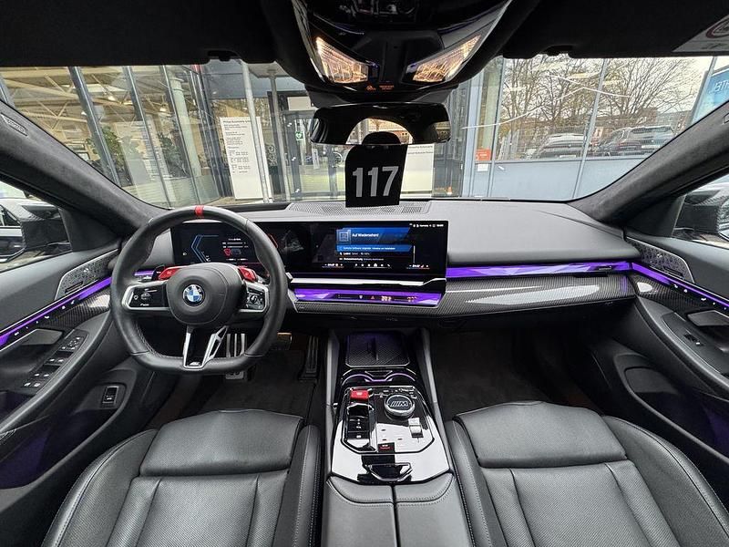 Gebraucht BMW M5 Performance 727 PS (534 kW) 2024 Black sapphire metallic Limousine